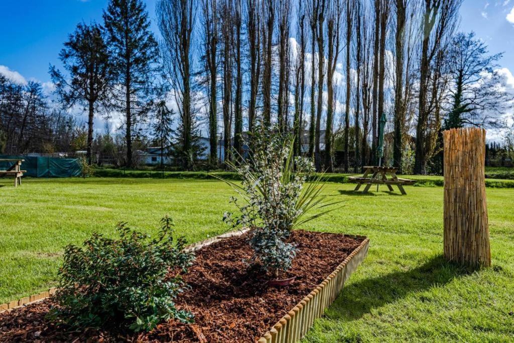 Le Noe Villa Кан Екстериор снимка